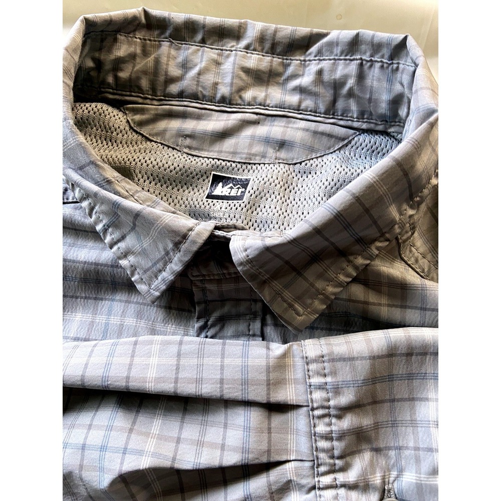 REI Co-op Mens XL Grey Blue Plaid Technical Hiking Fishing Button Down Shirt